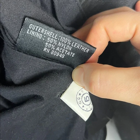 NWOT Luis Alvear Cropped Black Zip Up Leather Women's Jacket - Picture 8 of 9